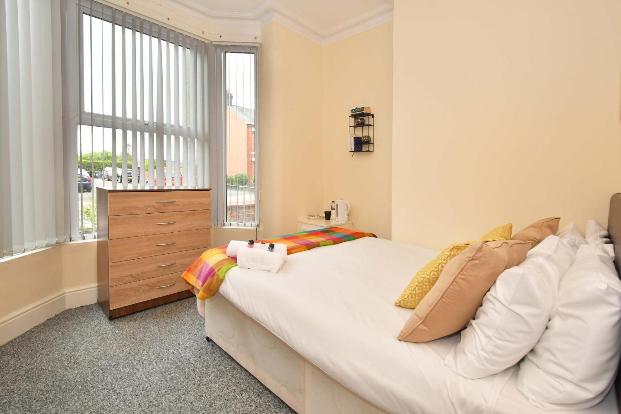 Townhouse @ 178 Ruskin Road Crewe Exteriér fotografie