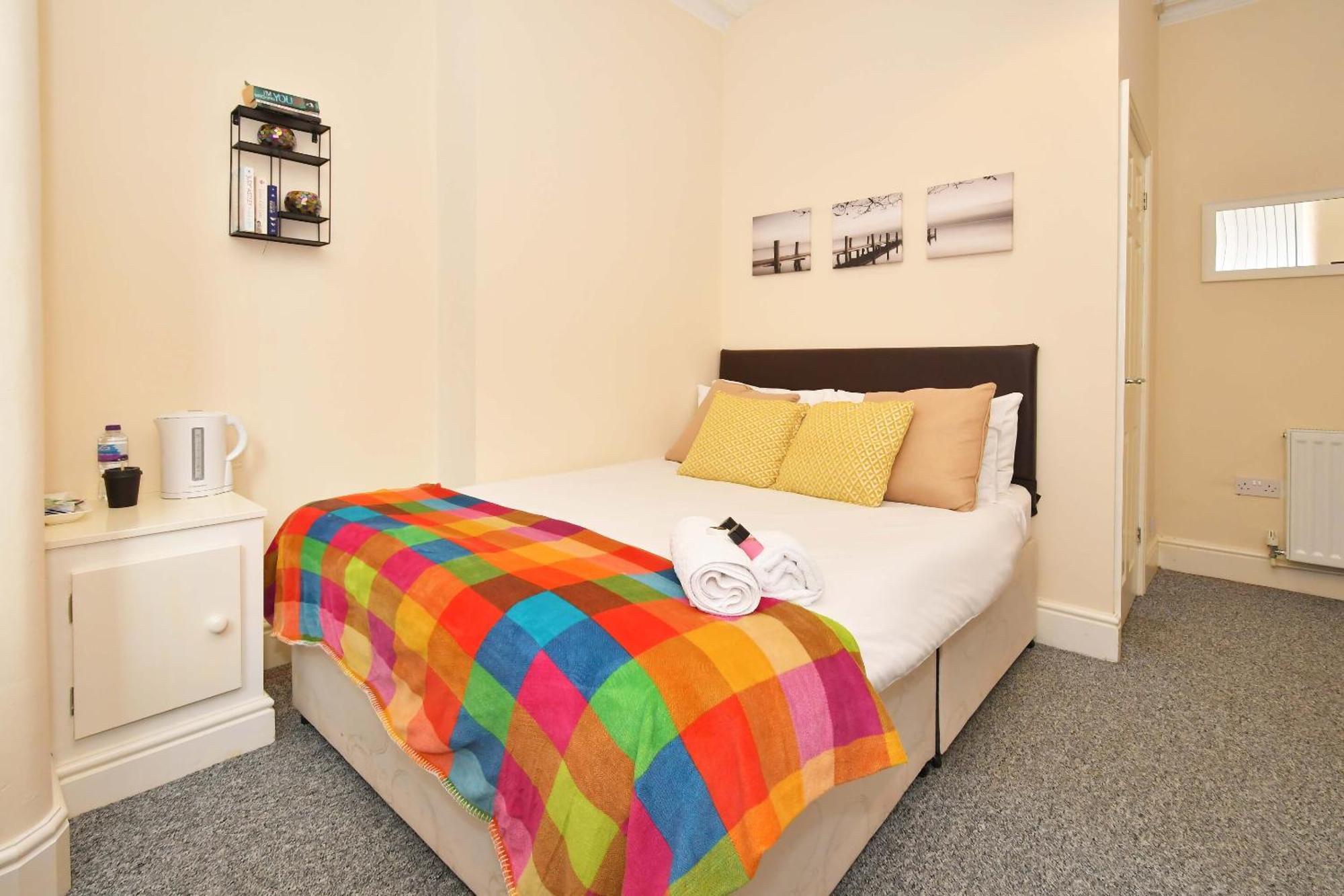 Townhouse @ 178 Ruskin Road Crewe Exteriér fotografie